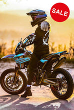 Lade das Bild in den Galerie-Viewer, No Limit Hoodie Black & White Standard Sale