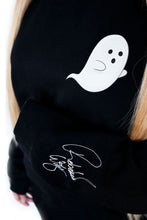 Lade das Bild in den Galerie-Viewer, Spooky Hoodie Black