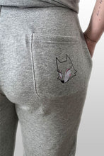 Lade das Bild in den Galerie-Viewer, Wolf Jogger