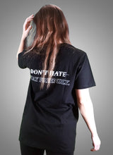 Lade das Bild in den Galerie-Viewer, AlphaKevin Stay Friendly Shirt black