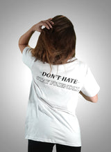 Lade das Bild in den Galerie-Viewer, AlphaKevin Stay Friendly Shirt white