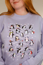 Lade das Bild in den Galerie-Viewer, Pinguin Sweater serene blue
