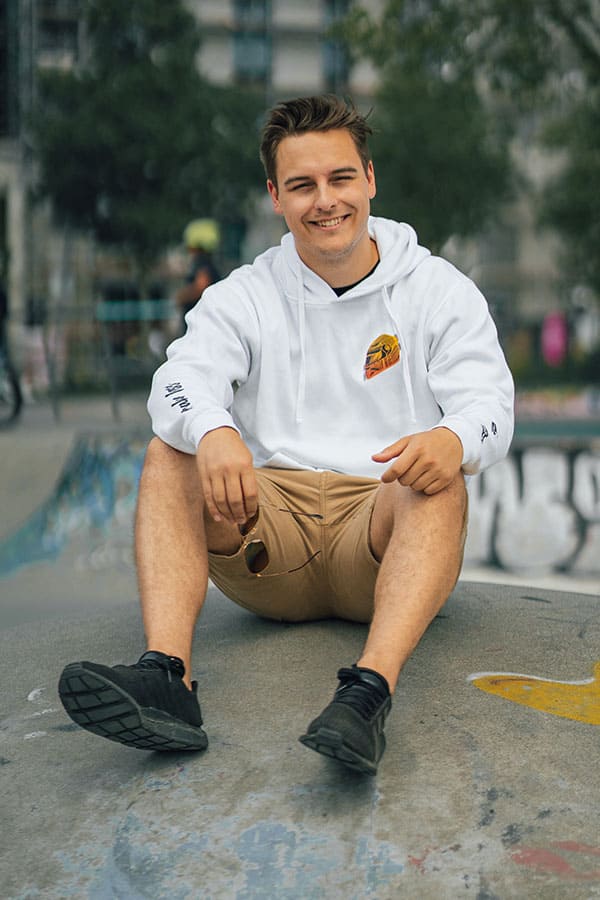 Brake less Hoodie white