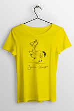 Lade das Bild in den Galerie-Viewer, Janina Kindt signature T-Shirt yellow
